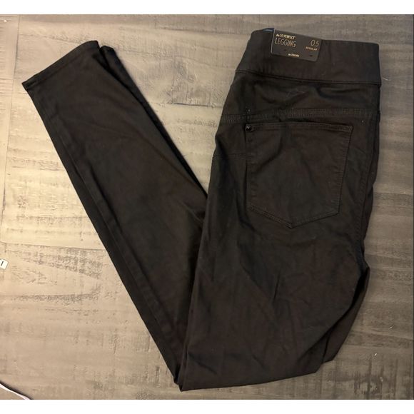 Chico's Black Jeans So Perfect Legging-Size 0.5 (S/6) - Picture 1 of 13